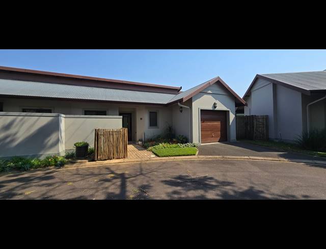 2 BEDROOM TOWNHOUSE FOR SALE IN SIMBITHI ECO ESTATE